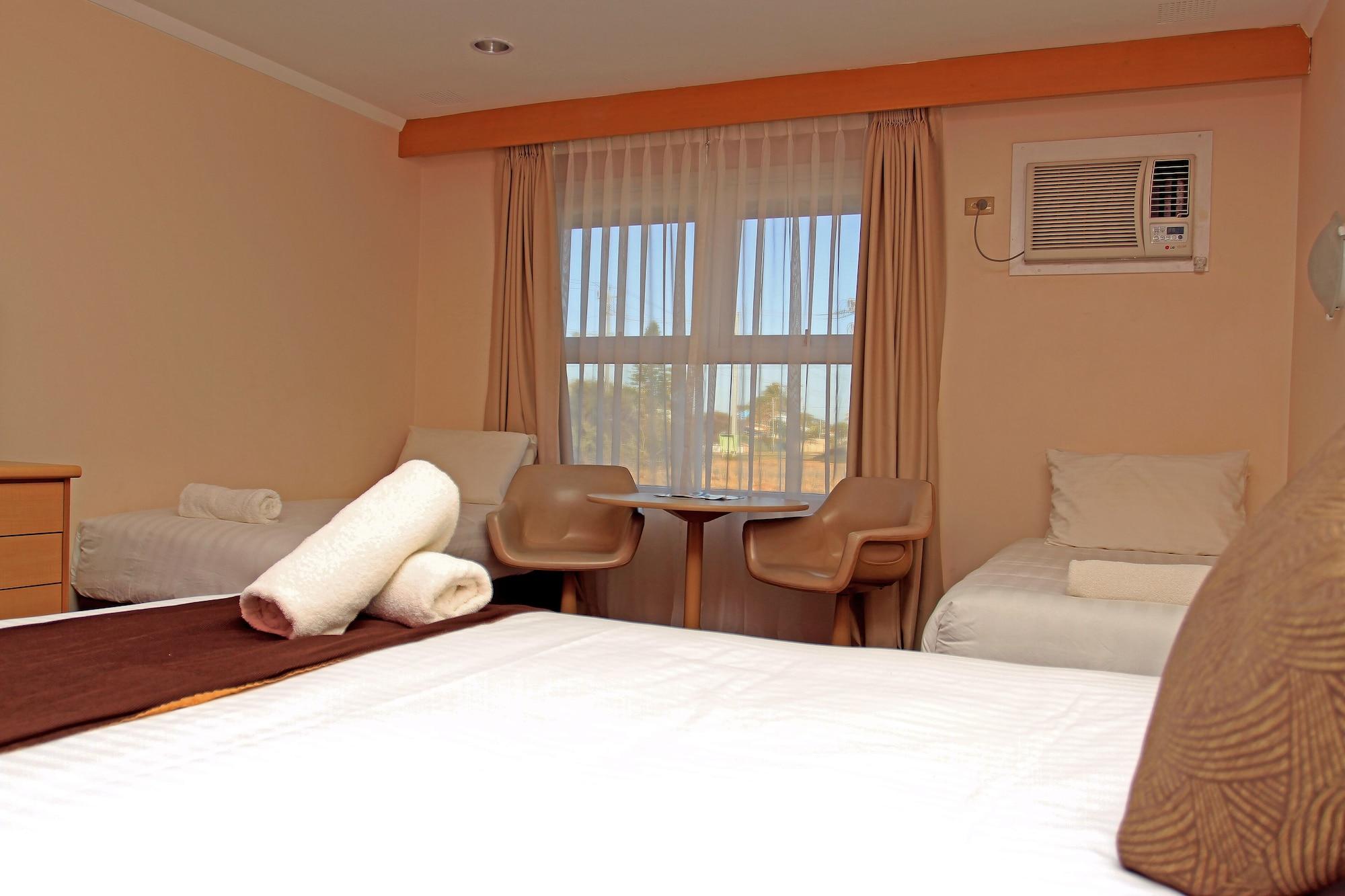 Hospitality Carnarvon, Surestay Collection By Best Western Bagian luar foto